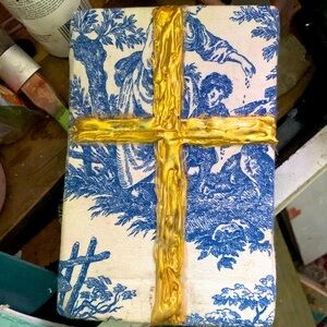 Handmade by me on reclaimed barn wood. Christmas and crosses.